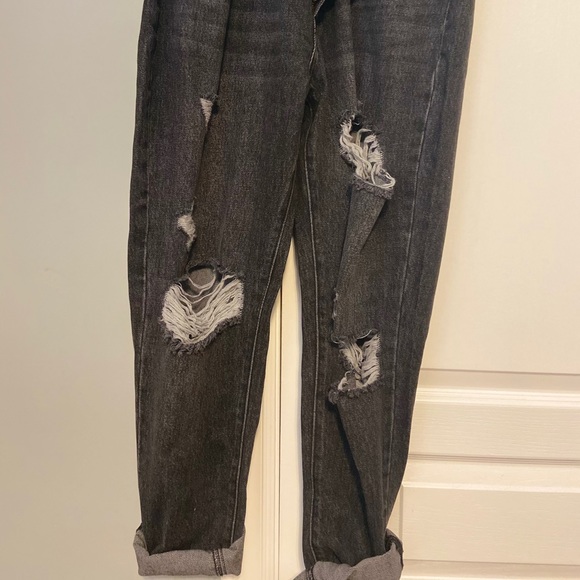 Jeans - Picture 3 of 4